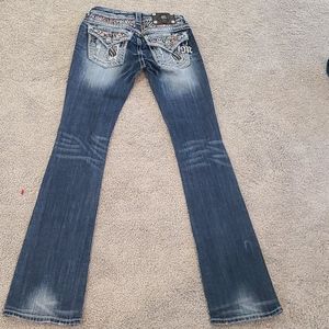 One pair of miss me jeans